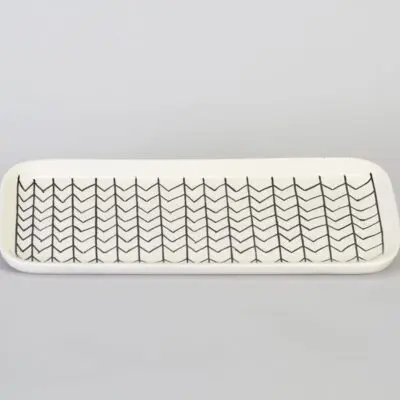 White Moroccan dish with zig zag pattern, large size
