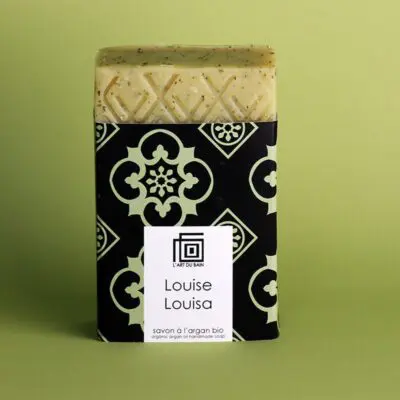 L' Art du bain soap in the louise louisa variant in packaging