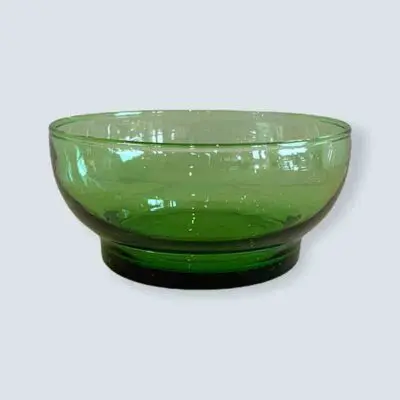 Stor handgjord grön beldi glasskål
