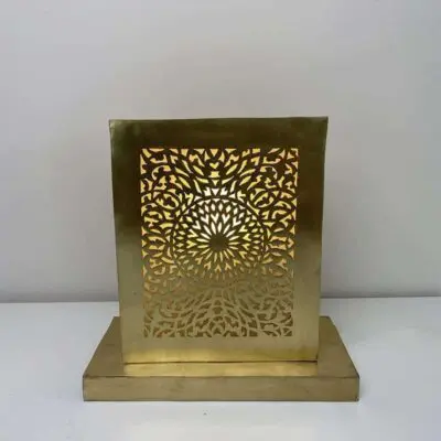 Lampe de table marocaine faite main avec motif marocain