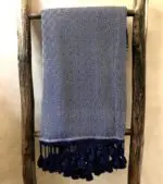 Marokkanisches handgewebtes Hamamtuch kariert mit blauem marokkanischem Muster