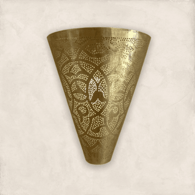 Handgefertigte Wandlampe aus goldenem Metall mit marokkanischem Muster