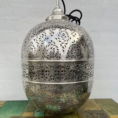 Marokkanische Pendelleuchte aus silbernem Metall, 1001 Nacht