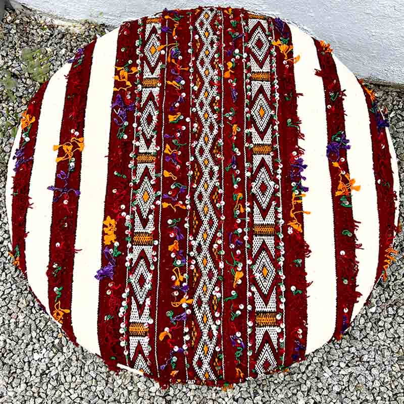 Stor håndlavet boho puf med marokkansk design, ovenfra