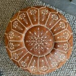 Marokkanischer Sitzpuff hellbraun mit marokkanischem Muster