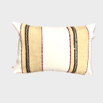 Taie d'oreiller kilim ourika vintage tissée à la main à motif beige blanc