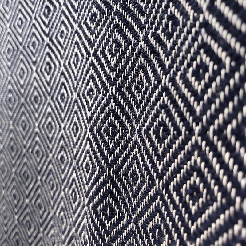 Marokkansk håndvævet hammam håndklæde plaid med blåt marokkansk mønster, tæt