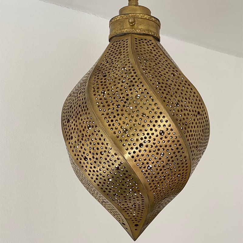 Marokkansk håndlavet snoende dråbeformet lampe