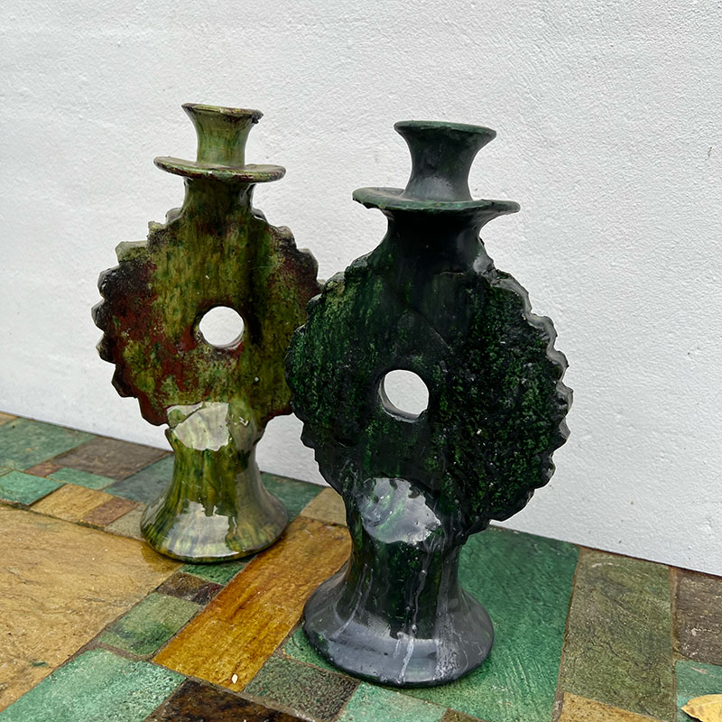 Billede af Lysestager i grøn Tamegroute keramik SOLEI