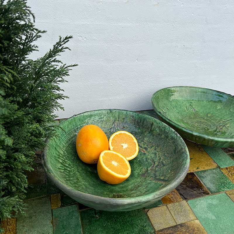 Billede af Stort fad/skål i grøn 33 cm. Tamegroute keramik