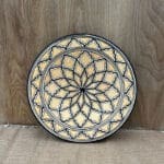 Marockanskt fat i keramik 35 cm_gult med svart stjärna_1j