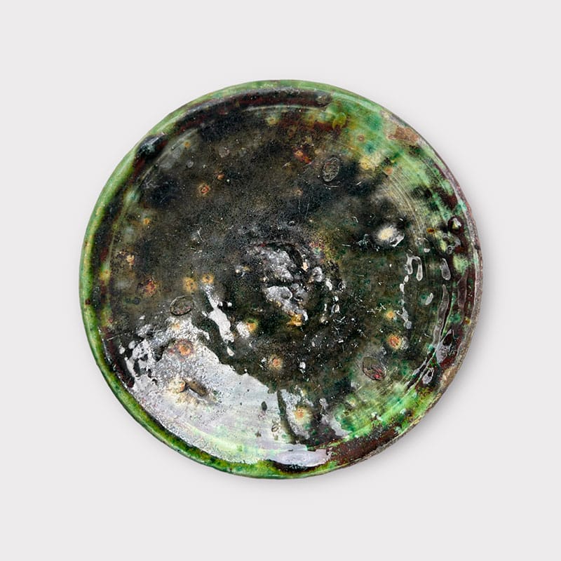 Billede af Små tallerkner i grøn Tamegroute keramik 14-16 cm - V5