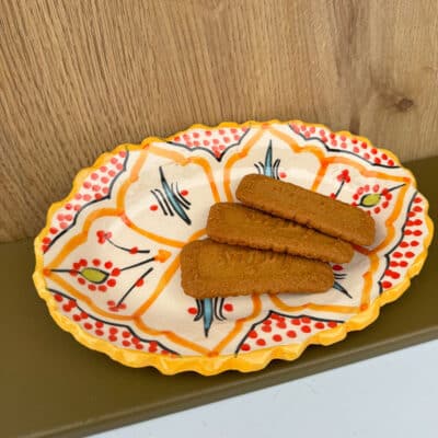 Moroccan ceramic plate_oval with serrated edge_yellow