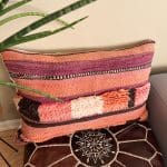 Marokkaans kussen gemaakt van vintage tapijt_TEDDY_motief 10