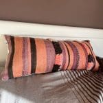 Marokkaans kussen gemaakt van vintage tapijt_TEDDY_motief 11