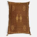Motif 4 in earthy tones. Cactus silk pillowcase handmade in Morocco. Measures 40x60 cm.