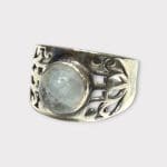 Ring with moonstone