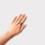 ring i sølv med svarte onykssteiner_Nocturne