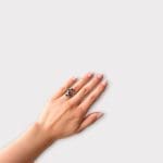 ring i sølv med svarte onykssteiner_Nocturne