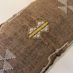 aflang pude kaktussilke i brun