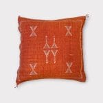 orange kaktussilkebetræk med mørke geometriske mønstre - terracotta motiv 5