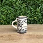 Pichets marocains en céramique noire