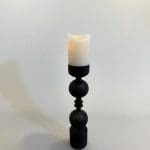 Kandelaar-in-zwart-hout_M_2