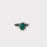ring met groene onyx steen