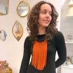 Parelketting met oranje parels en zwarte choker. Handgemaakt in Marokko.