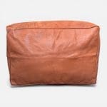 Smuk stor firkantet puf i lysebrunt gedelæder.