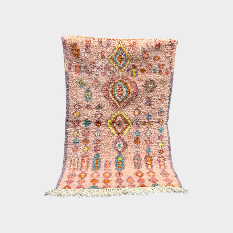 AMAYA_9 Amaya Beni Ouarain suveren i rosa nyanser