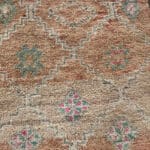 Rosalie_ vintage Boujaad tapijt in crème- en roze tinten
