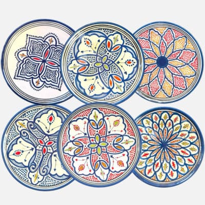 Assiettes marocaines dans des tons bleus/colorés