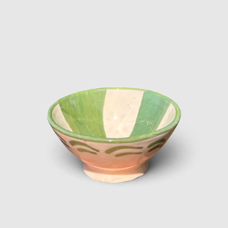 10 cm bowls in beautiful colors with stripes