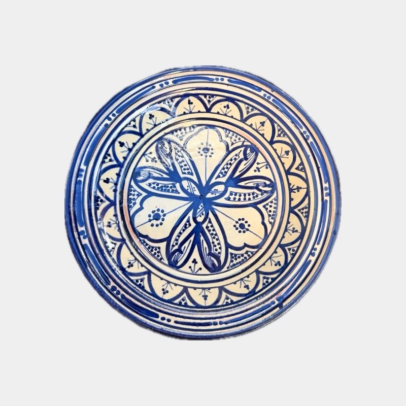 Beautiful couscous dish in ceramic measuring 28 centimeters. Blue. Handmade in Morocco.