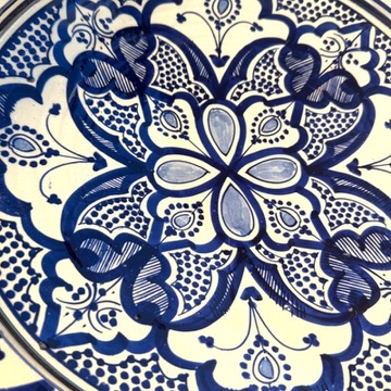 Blue dish 42 cm, handmade in Morocco.