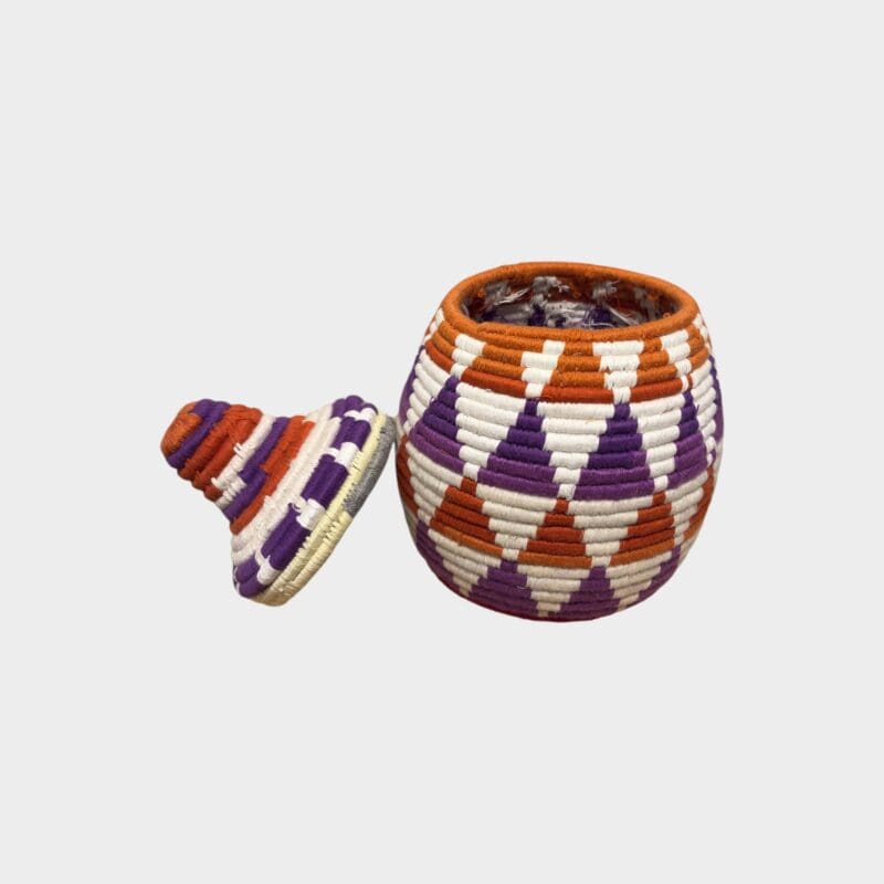 Berbermand in paars, oranje en crème
