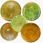 Assiettes plates Tamegroute avec détails en laiton
