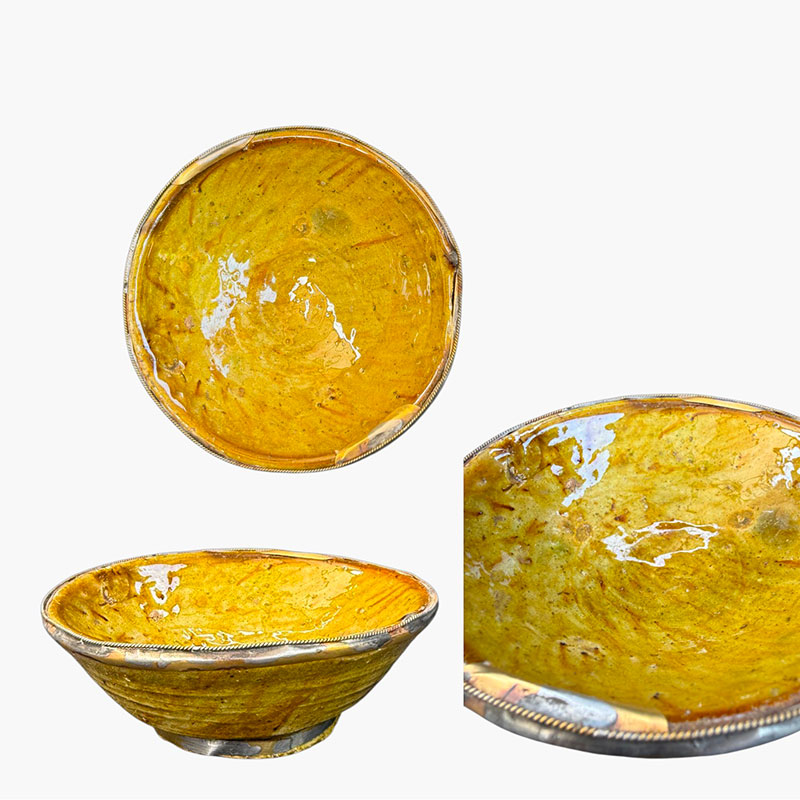 Ocher colored tamegroot skalę in 11-13 cm